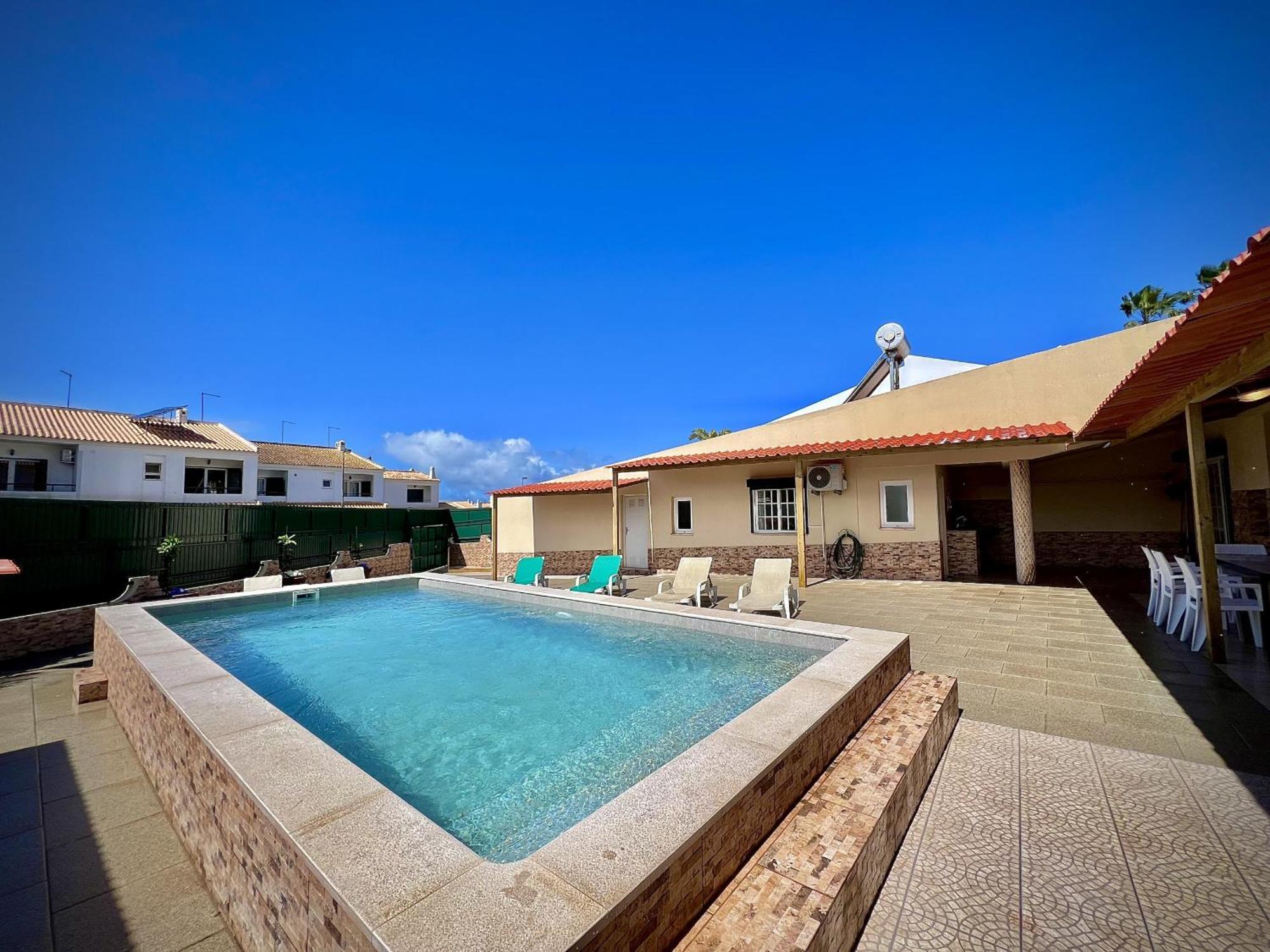 Albufeira Summer Villa 2 With Pool By Homing Zewnętrze zdjęcie
